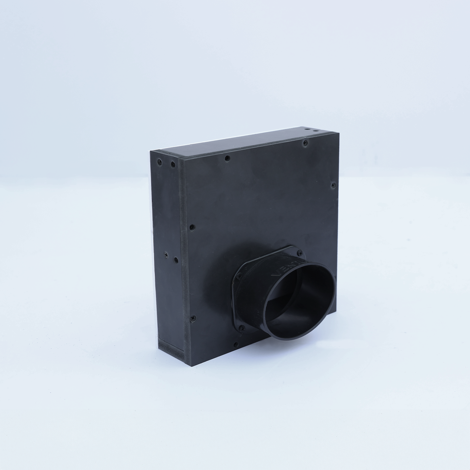 CIRCLE_WCV01 frameless air extractor for modern bathrooms