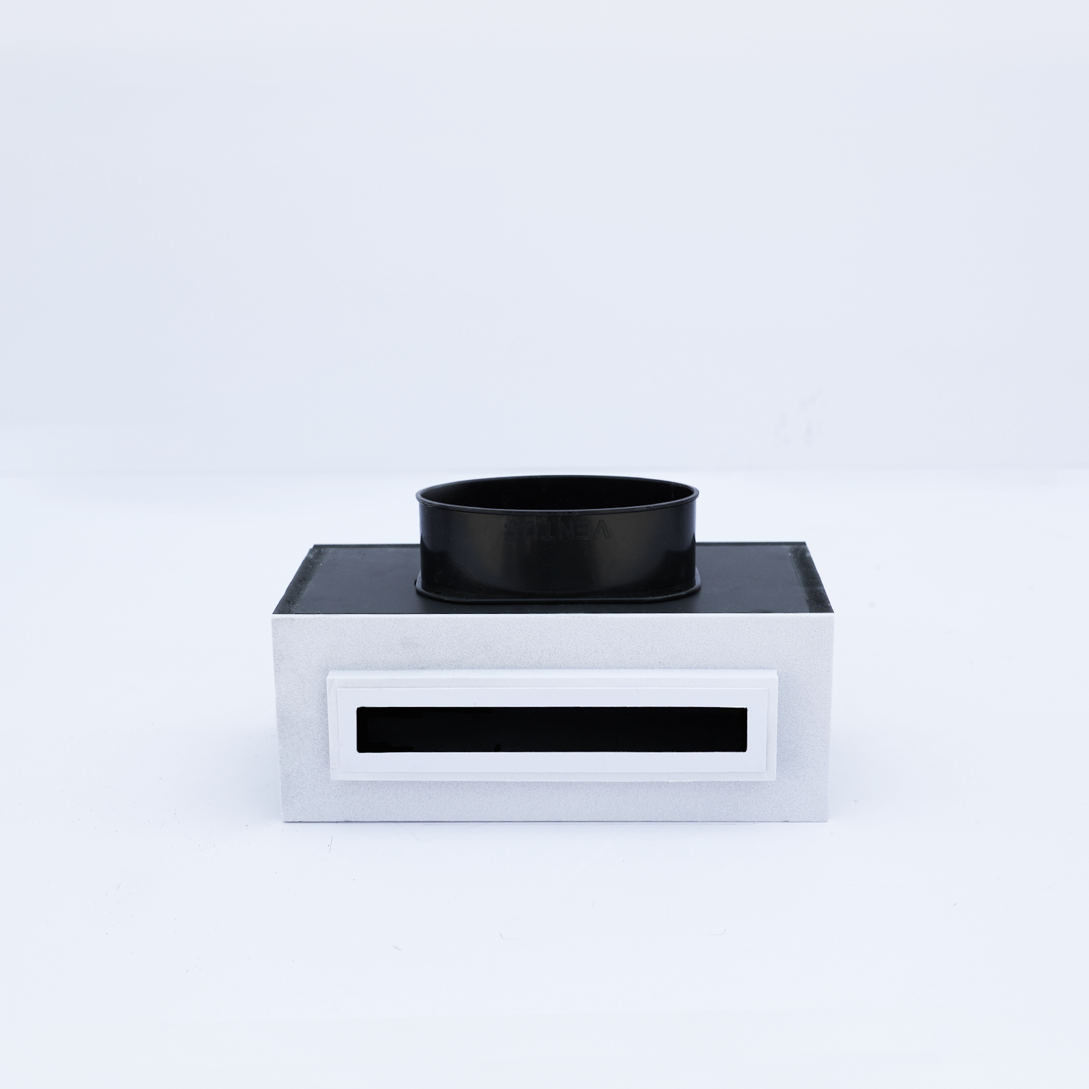 LINE_WCV04 streamlined frameless air extractor for contemporary bathrooms.